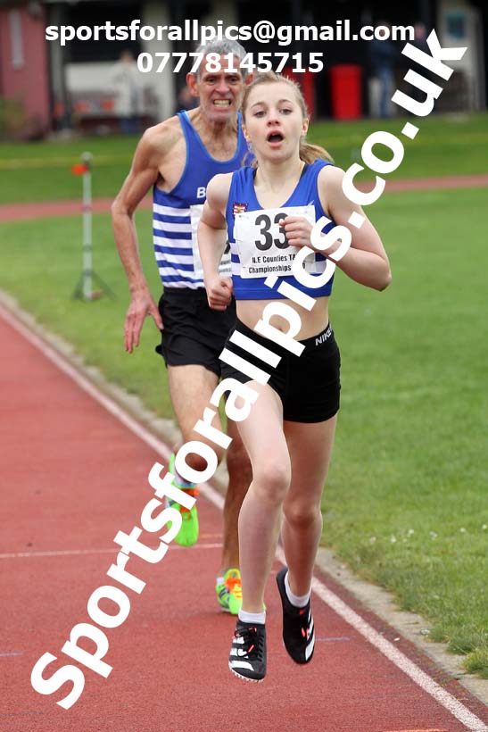 800 metres, NECAA Open Meeting, Morpeth, Sunday, October 18th. David T. Hewitson/Sports for All Pics